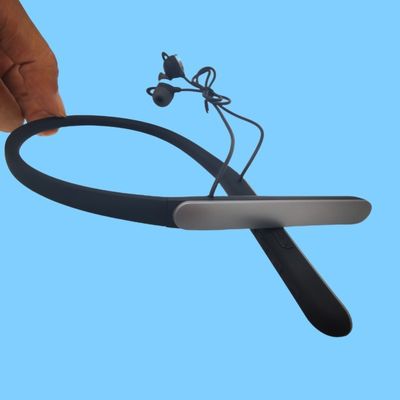 เครื่องช่วยฟัง 80hr สีดํา ล้อมคอ ROHS Bluetooth เครื่องช่วยฟัง