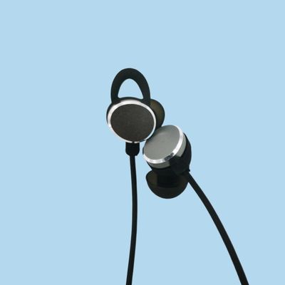 เครื่องช่วยได้ยินสายคอซิลิโคน 120dB เครื่องช่วยฟังโทรทัศน์ไร้สาย 200HZ - 7000HZ